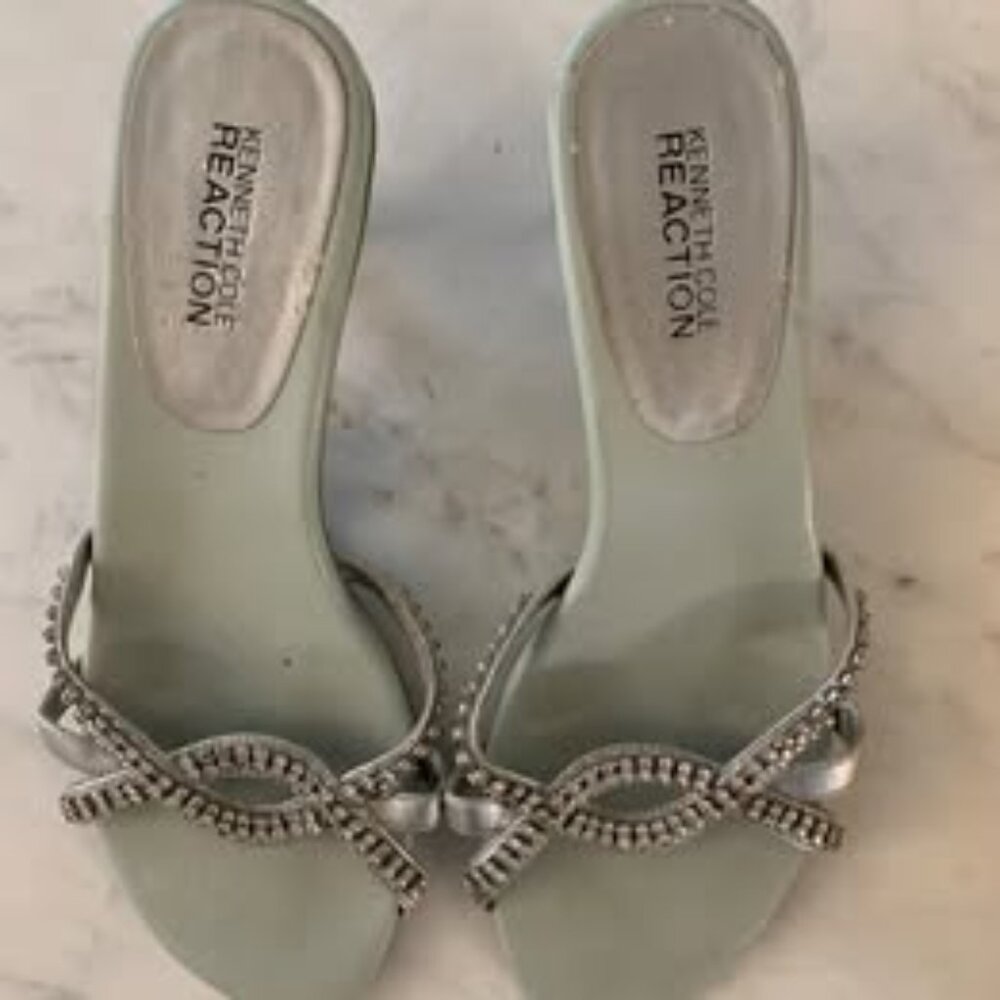 Sexy Silver Kitten Heels with Diamond Rhinestones